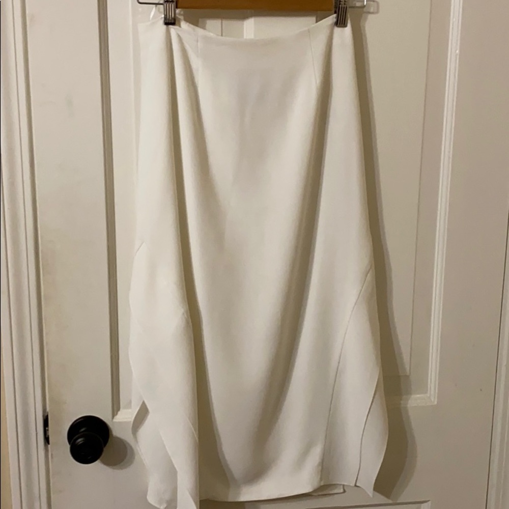 C/ Meo collective Skirt